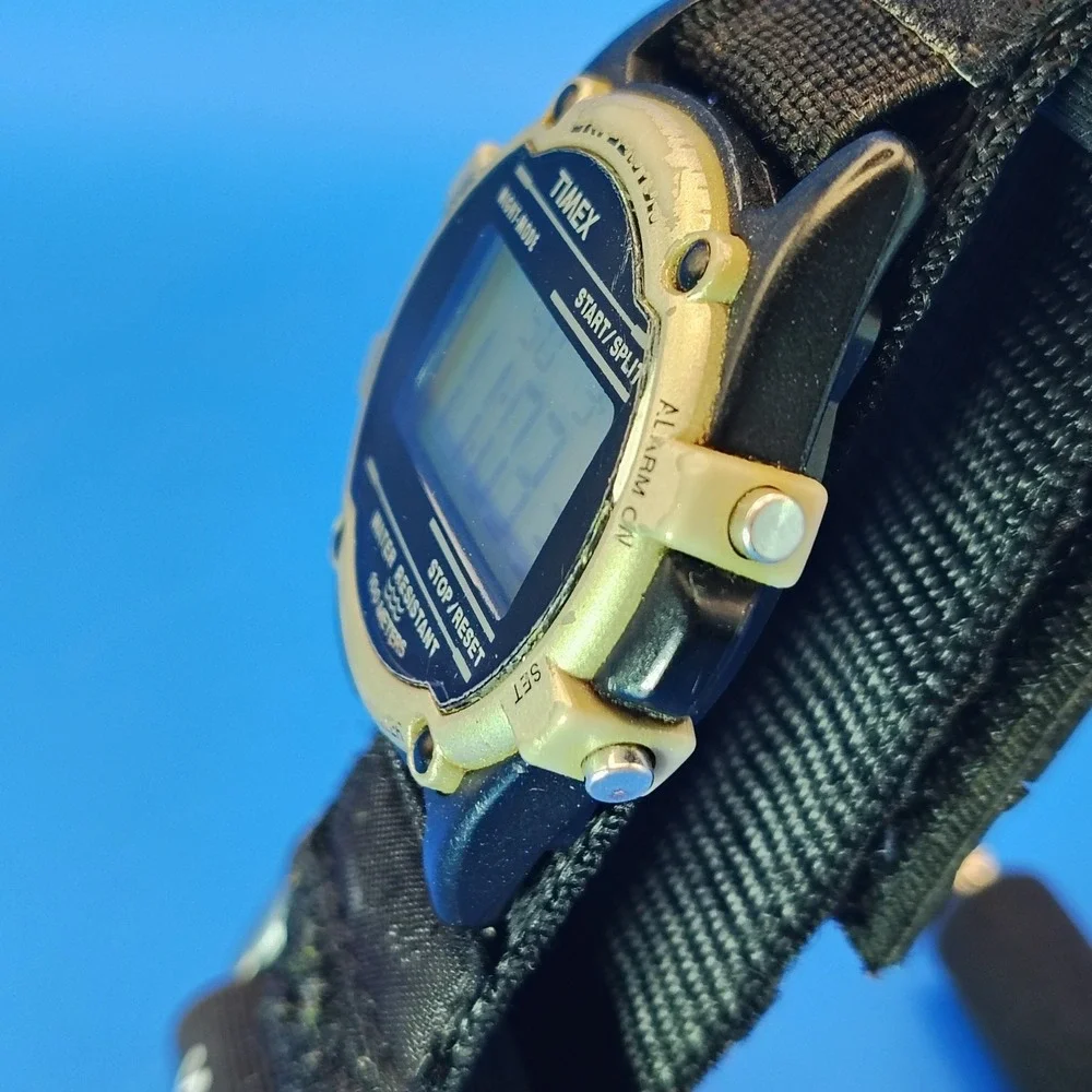 Vintage 2005 Timex Expedition Indiglo 35mm Mens Quartz Feild Watch Leather Strap